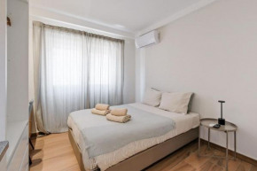 Lovely studio fully equipped near subway N1